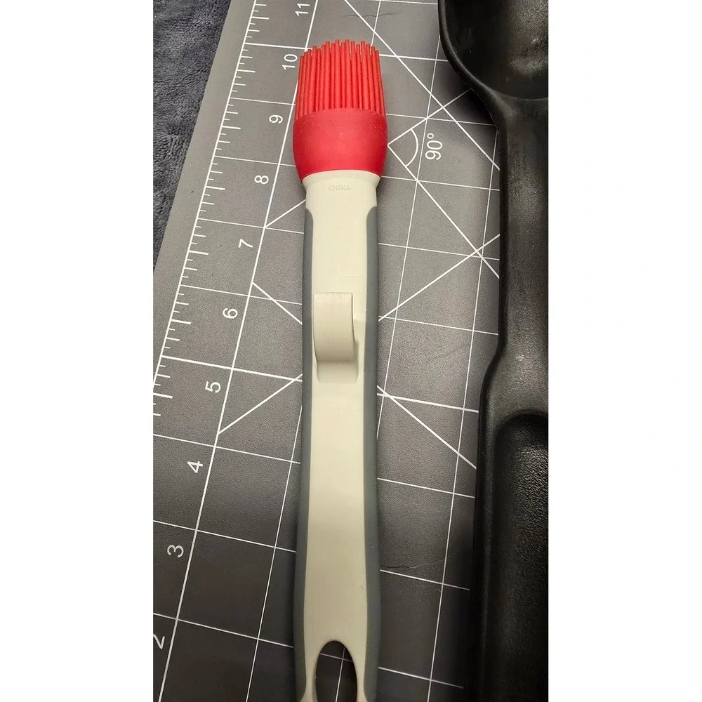 Pampered Chef Silicone Basting Brush and Black Mixing Spoon Kitchen Tool Set
